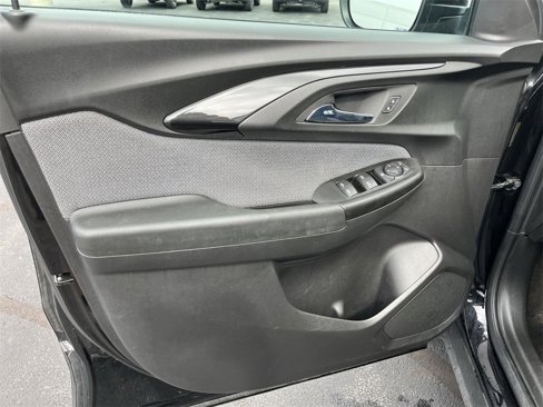 Certified 2022 Chevrolet TrailBlazer LT w/ Convenience Package image 21