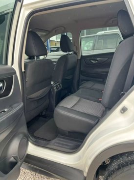 Used 2018 Nissan Rogue S image 15