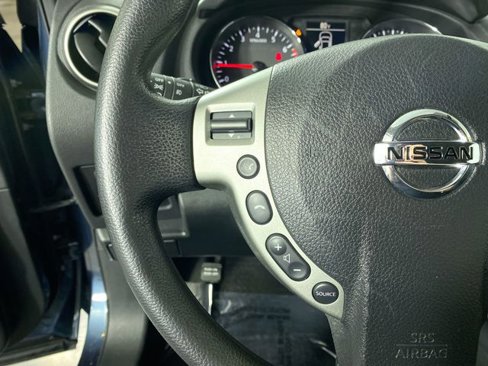 Used 2012 Nissan Rogue SV image 11