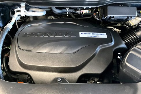 Used 2016 Honda Pilot Touring image 34