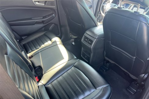 Used 2022 Ford Edge SEL image 21
