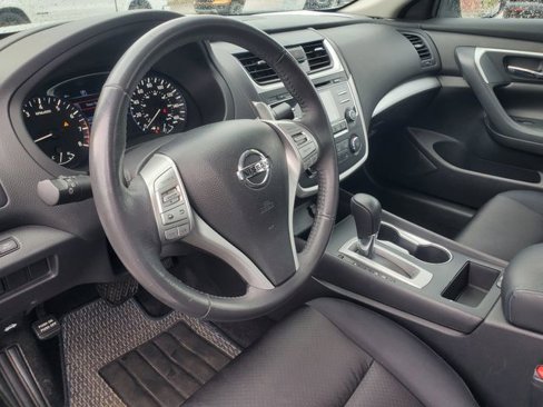 Used 2017 Nissan Altima 2.5 SR image 15