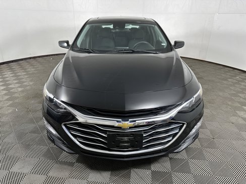 Used 2023 Chevrolet Malibu LT image 2