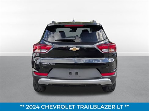 Used 2024 Chevrolet TrailBlazer LT image 5
