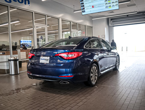 Used 2016 Hyundai Sonata Sport w/ Option Group 1V image 11