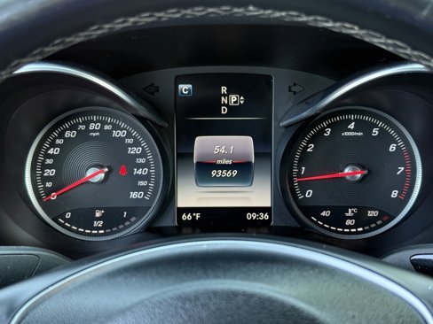 Used 2015 Mercedes-Benz C 300 4MATIC Sedan image 12
