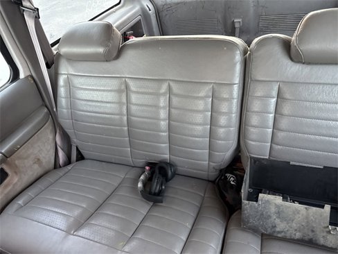 Used 2000 Ford Explorer XL image 7