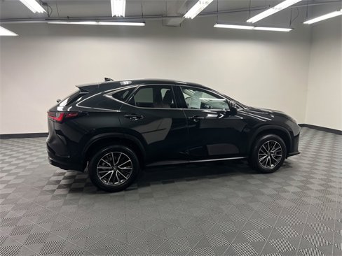 Certified 2022 Lexus NX 350 AWD image 4