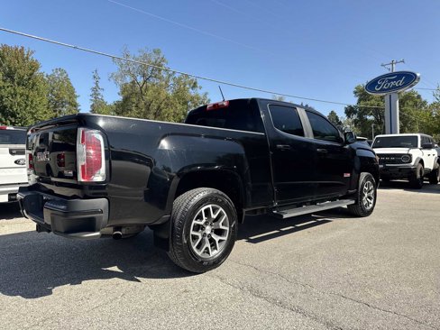 Used 2015 GMC Canyon SLE image 6