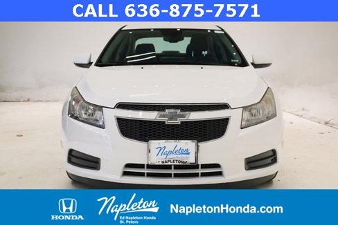 Used 2014 Chevrolet Cruze Eco image 2