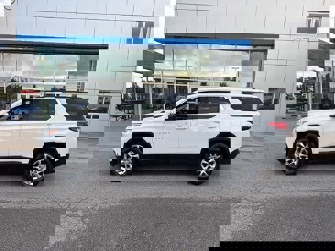 Certified 2019 Chevrolet Traverse LT image 7