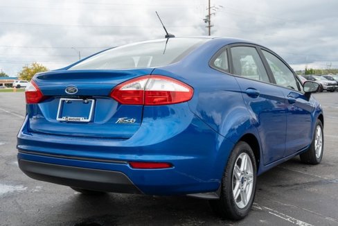 Used 2018 Ford Fiesta SE image 6