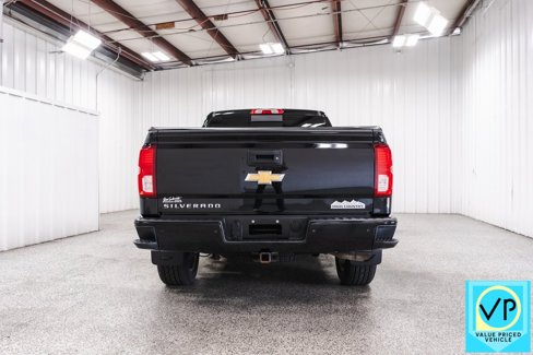 Used 2018 Chevrolet Silverado 1500 High Country image 5