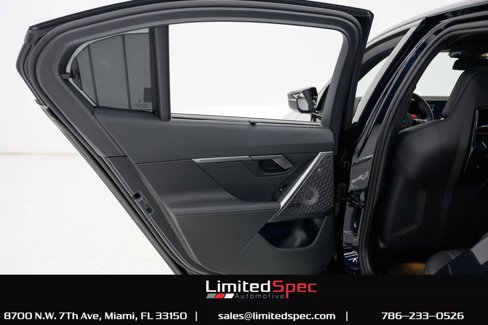 Used 2025 BMW M5 image 55