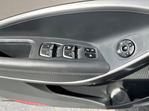 Used 2018 Hyundai Santa Fe Sport image 27