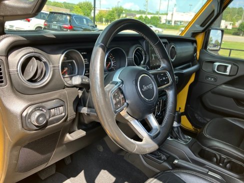 Used 2018 Jeep Wrangler Unlimited Sahara image 17