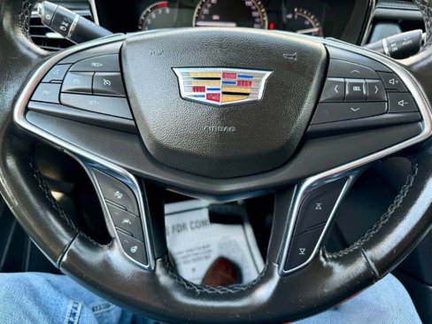 Used 2019 Cadillac XT5 Luxury image 24