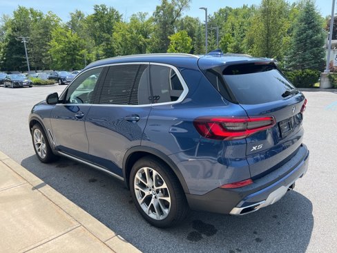 Used 2020 BMW X5 xDrive40i w/ Executive Package image 38