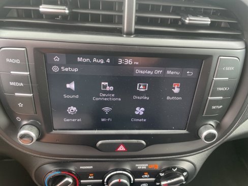 Used 2023 Kia Soul LX w/ LX Technology Package image 31