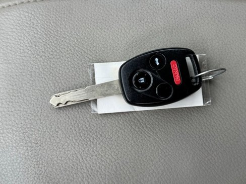 Used 2010 Honda Civic Hybrid Sedan image 30
