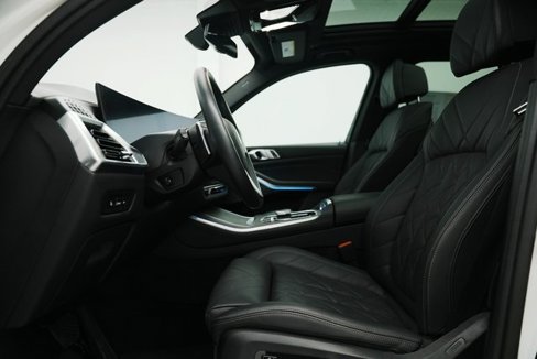 Used 2025 BMW X5 xDrive40i w/ Climate Comfort Package image 22