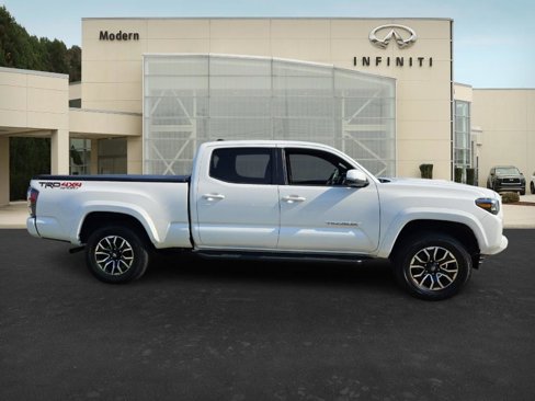 Used 2021 Toyota Tacoma TRD Sport image 3