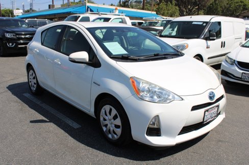 Used 2014 Toyota Prius C One image 1