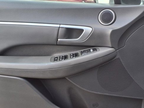 Used 2020 Hyundai Sonata SEL image 13