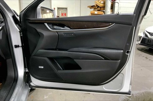 Used 2015 Cadillac XTS Luxury image 22