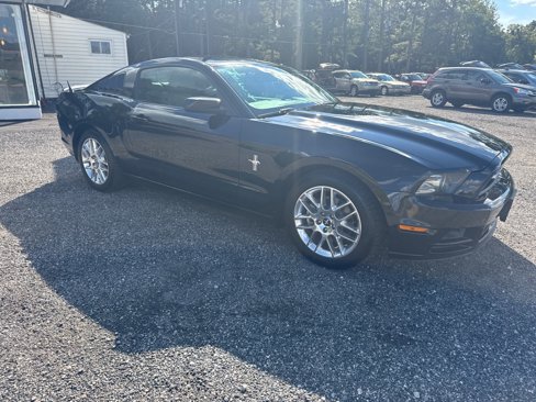 Used 2013 Ford Mustang Premium image 5