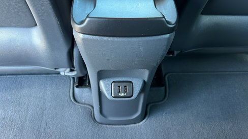 Used 2019 Chevrolet Bolt Premier w/ Infotainment Package image 14