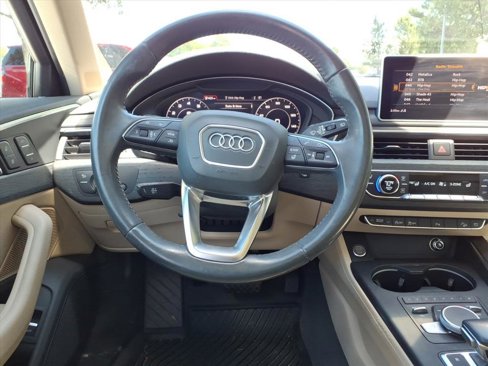 Used 2018 Audi A4 2.0T allroad Premium Plus image 8