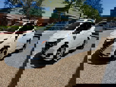 Used 2024 Nissan Versa S w/ Trunk Package image 12