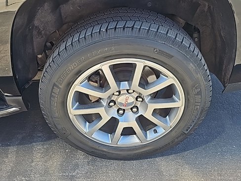 Used 2019 GMC Yukon XL Denali image 10