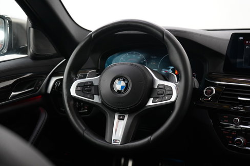 Used 2019 BMW M550i xDrive w/ Premium Package 2 image 14