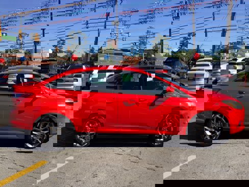 Used 2013 Ford Focus SE image 7