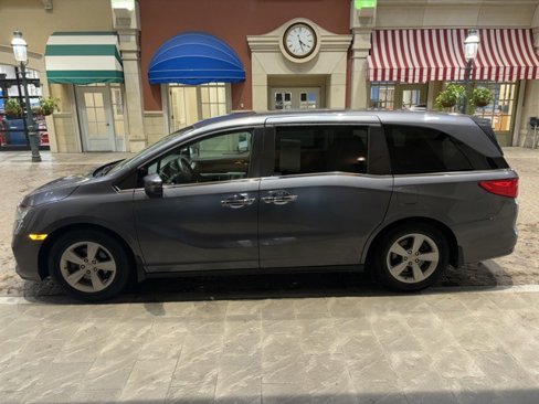 Used 2019 Honda Odyssey EX image 7