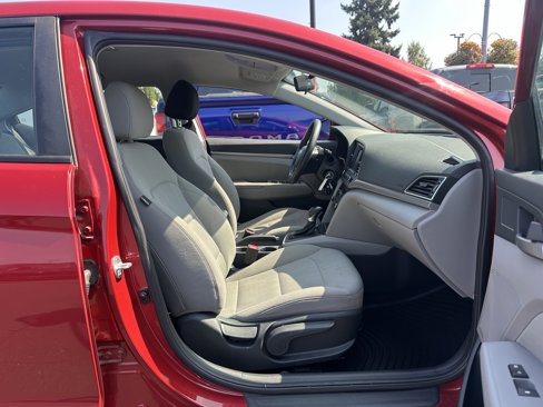 Used 2018 Hyundai Elantra SEL image 9