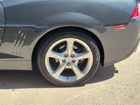 Used 2015 Chevrolet Camaro LT w/ RS Package image 8