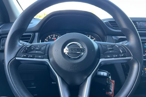 Used 2019 Nissan Rogue Sport S image 34
