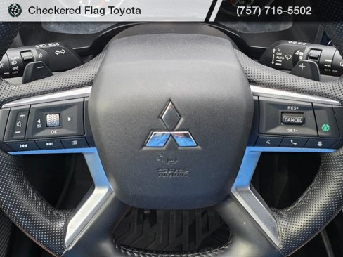 Used 2024 Mitsubishi Outlander SE image 14