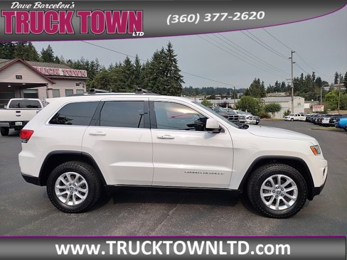 Used 2015 Jeep Grand Cherokee Laredo w/ Quick Order Package 23E image 3
