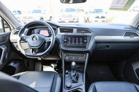 Used 2021 Volkswagen Tiguan SEL w/ 3rd Row Seat Package image 2