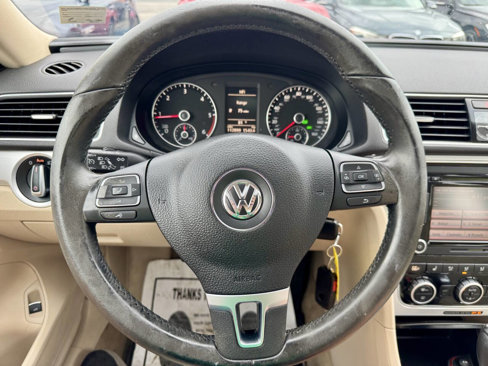 Used 2012 Volkswagen Passat TDI SE image 25