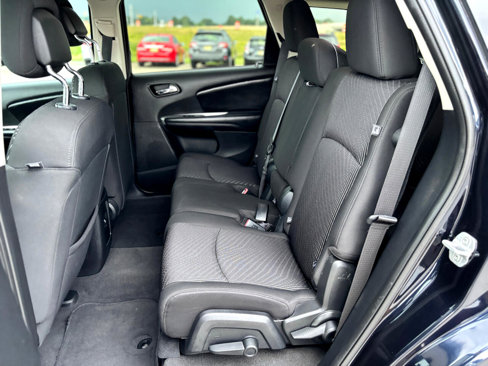 Used 2011 Dodge Journey Mainstreet w/ Sound Group image 20