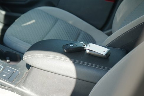 Used 2020 Ford Escape SE image 27