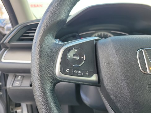 Used 2018 Honda Civic LX image 3