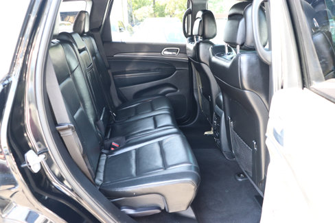 Used 2020 Jeep Grand Cherokee Limited w/ Luxury Group II image 13