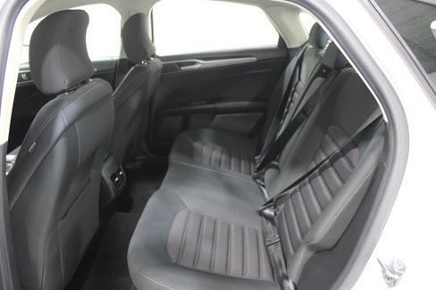 Used 2019 Ford Fusion SE image 20