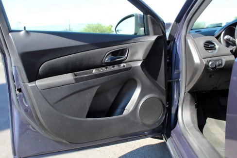 Used 2014 Chevrolet Cruze LT image 3